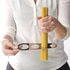 Lot Machine à Pâtes + Doseur à Spaghettis En Inox 6 Lot Machine à Pâtes + Doseur à Spaghettis En Inox -Boutique De Buyer 28918 2 1 Lot machine a pates doseur a spaghettis en inox Mathon