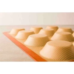 Plaque De 12 Empreintes Tartelettes -Boutique De Buyer 512188 2 2 Plaque de 12 empreintes tartelettes Silpat