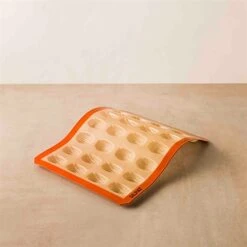 Alternative view of Plaque De 28 Empreintes Mini-madeleines